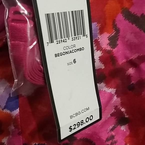 BCBG Maxazria Begonia Dress Size 6 NWT - Picture 4 of 6